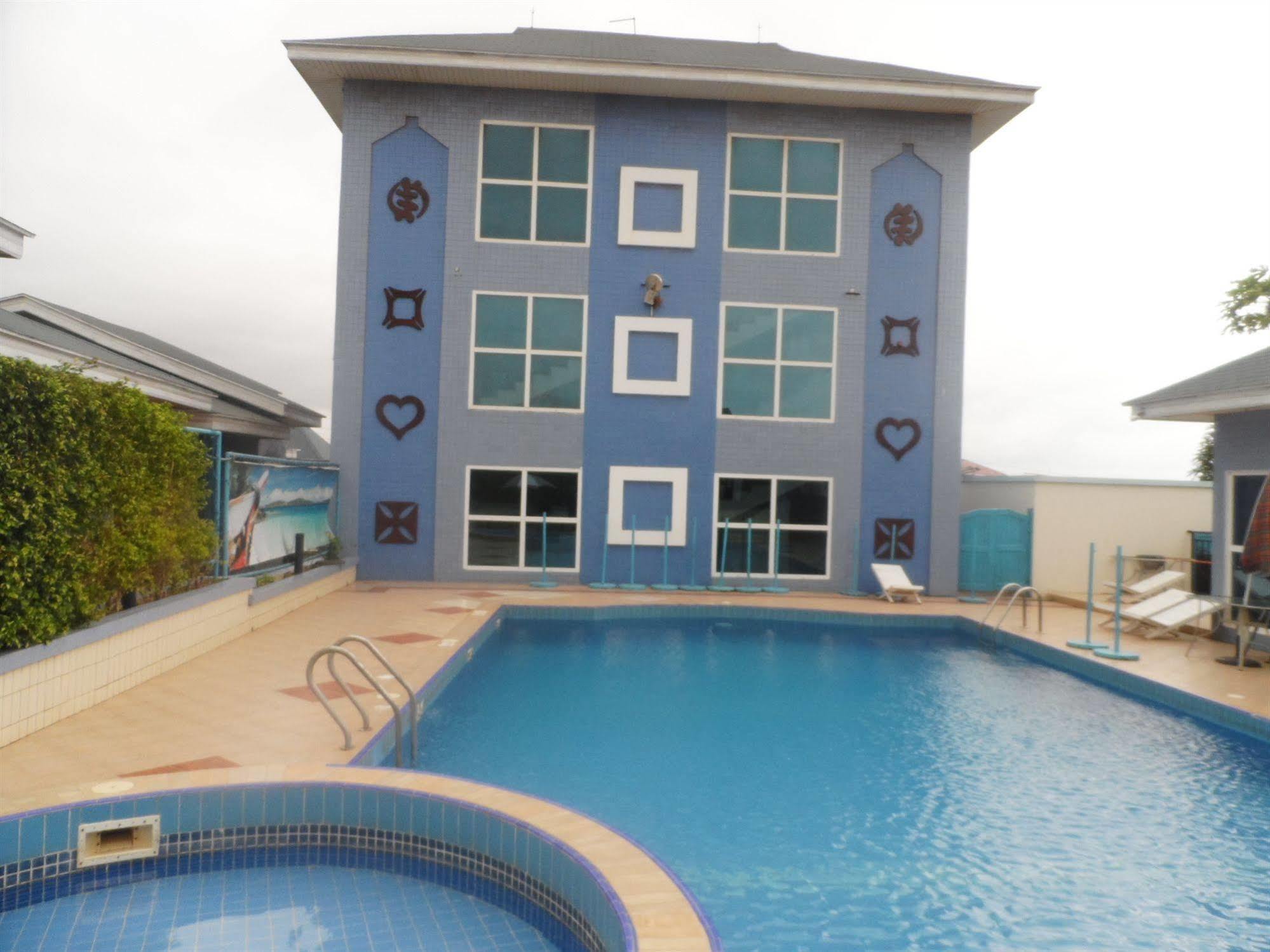 De Holiday Beach Hotel Accra Exteriör bild